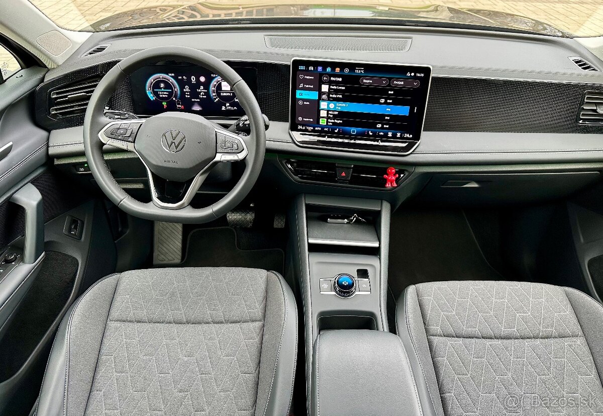 VW Tiguan Life 2.0 TDI DSG - 13