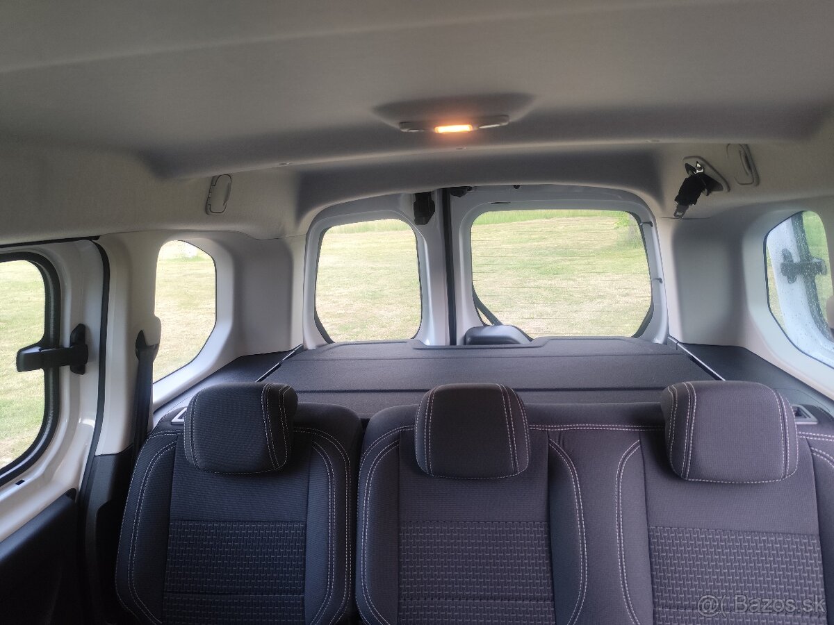 TOYOTA PROACE CITY VERSO - 13