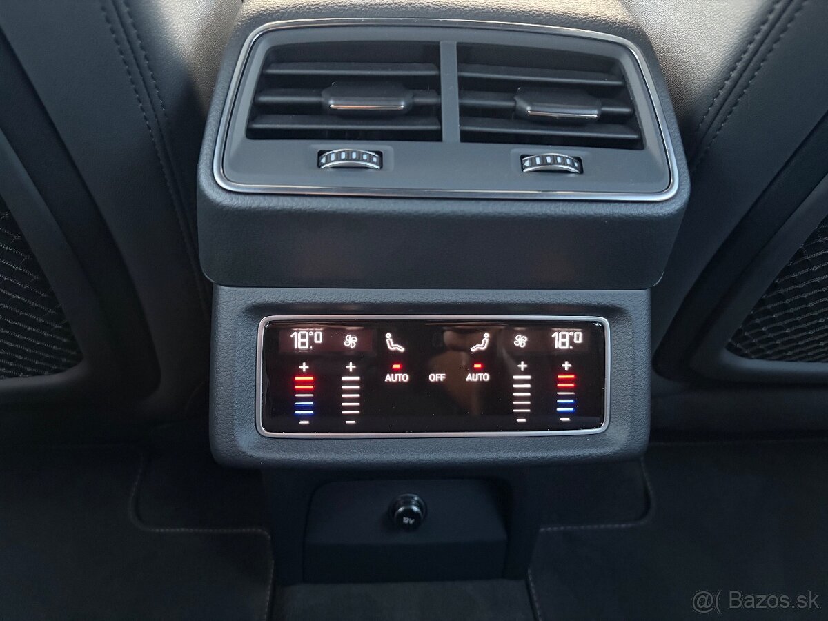 Audi E-tron 55 quattro S line - 13