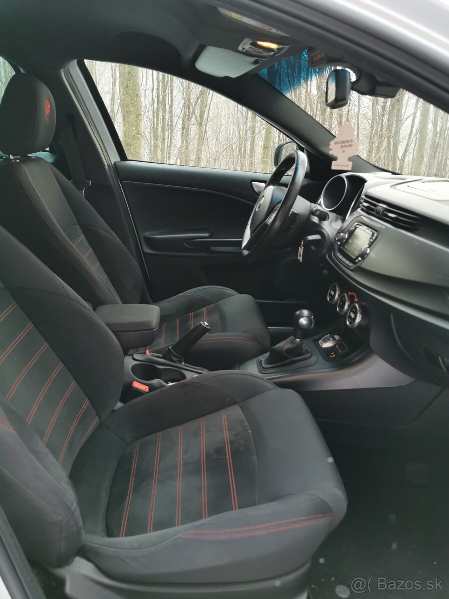 Alfa Romeo Giulietta Automat - 13