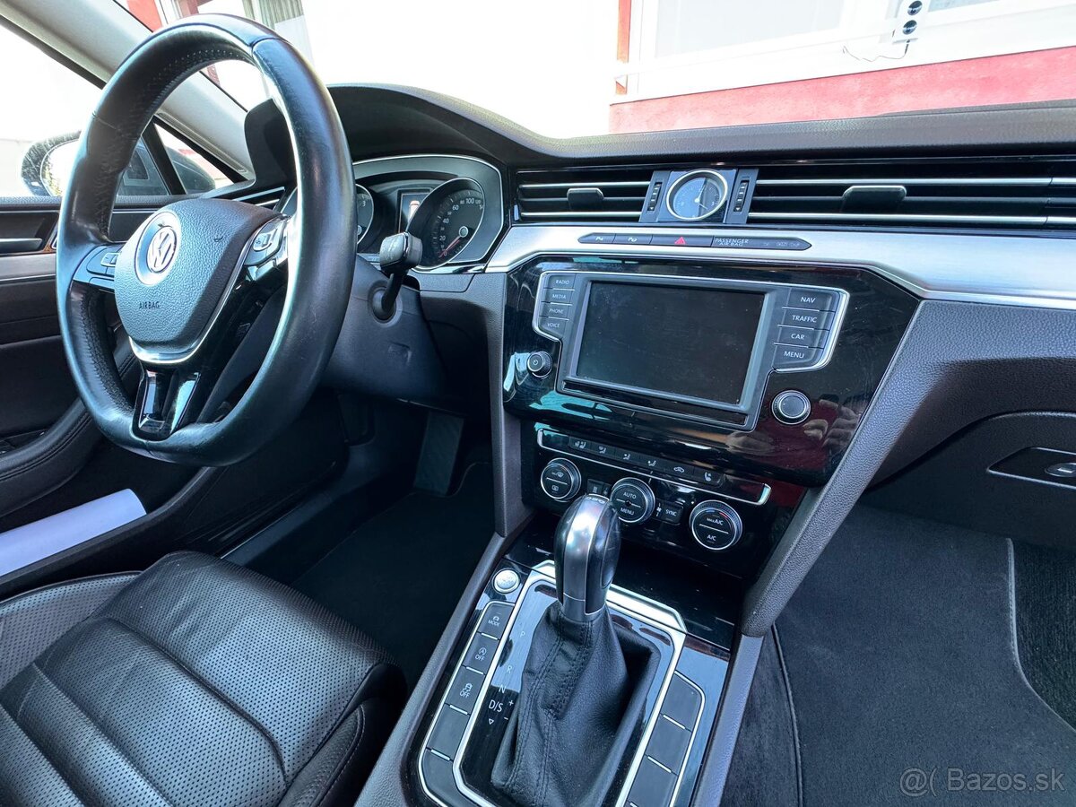 Volkswagen Passat Variant 2.0TDI DSG - 13