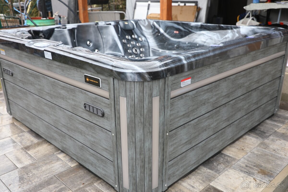 Luxusná SMART VÍRIVKA SKLADOM - 13