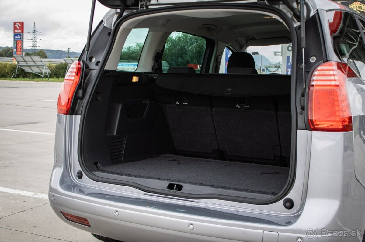 Peugeot 5008 1.6 HDi, 84kW, M6 - rv. 2015 - 13