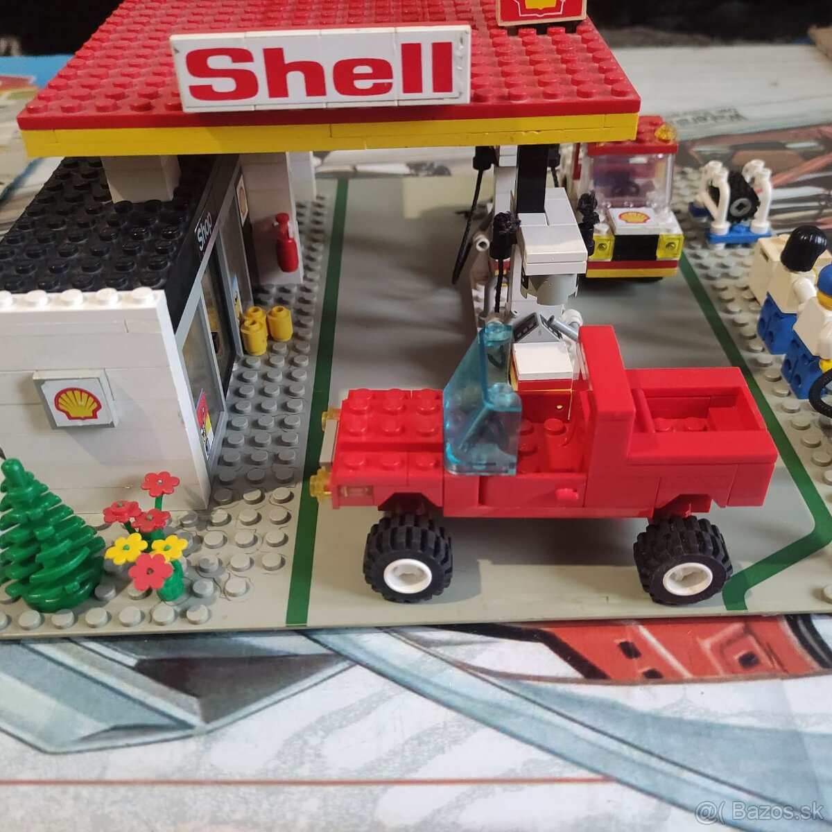 LEGO 6378 Shell Service Station - 13