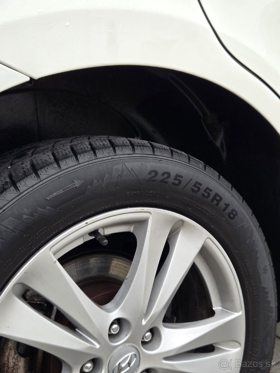 Hyundai Santa Fe • Komfortné a priestranné SUV - 13