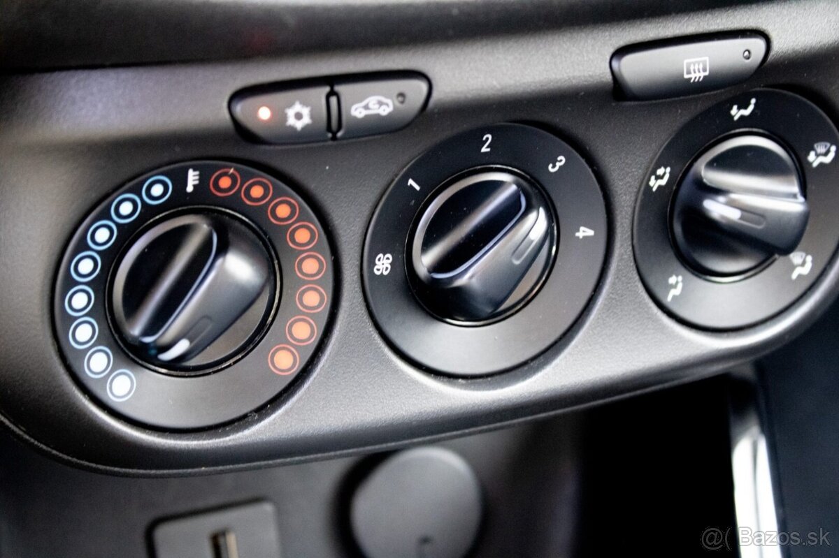 Opel Corsa OPC E Performance - 13