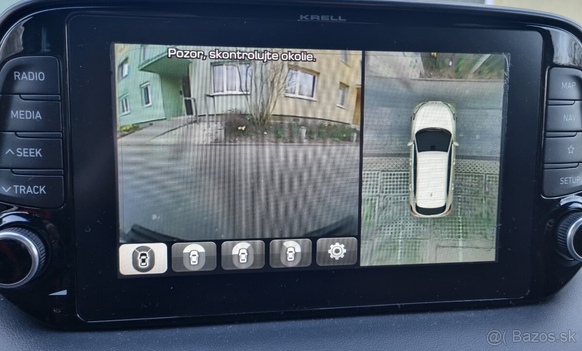 Hyundai Tucson v plnej výbave - 13