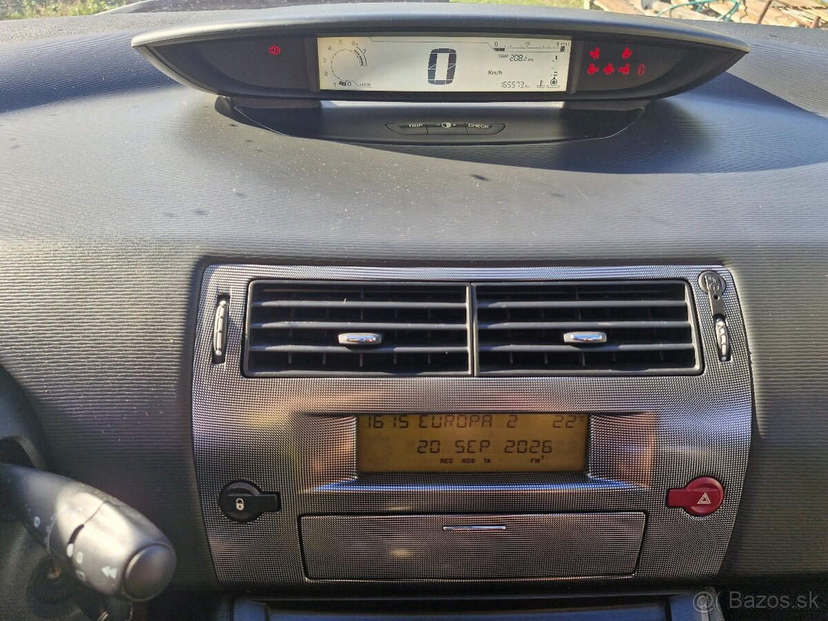 Citroën C4 - 13