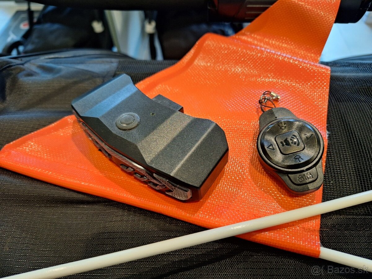 Predám Thule Chariot Sport 2 – Midnight Black (TOP STAV, pln - 13