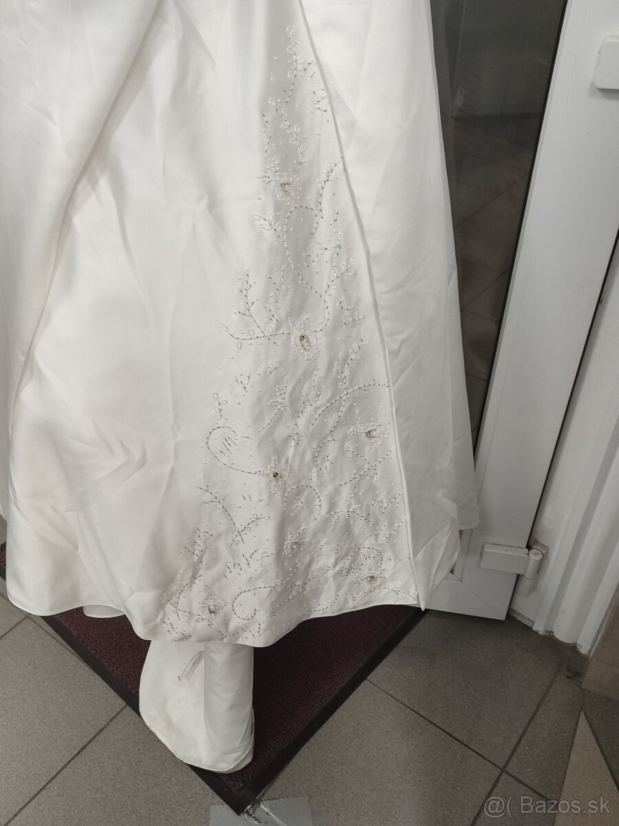 Svadobné šaty - 13