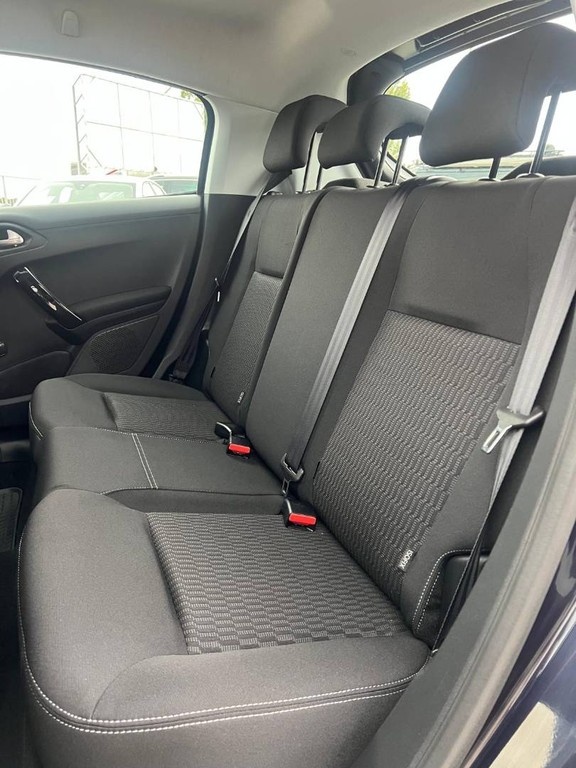 Peugeot 208 1.2 PureTech Active E6.2 - 13