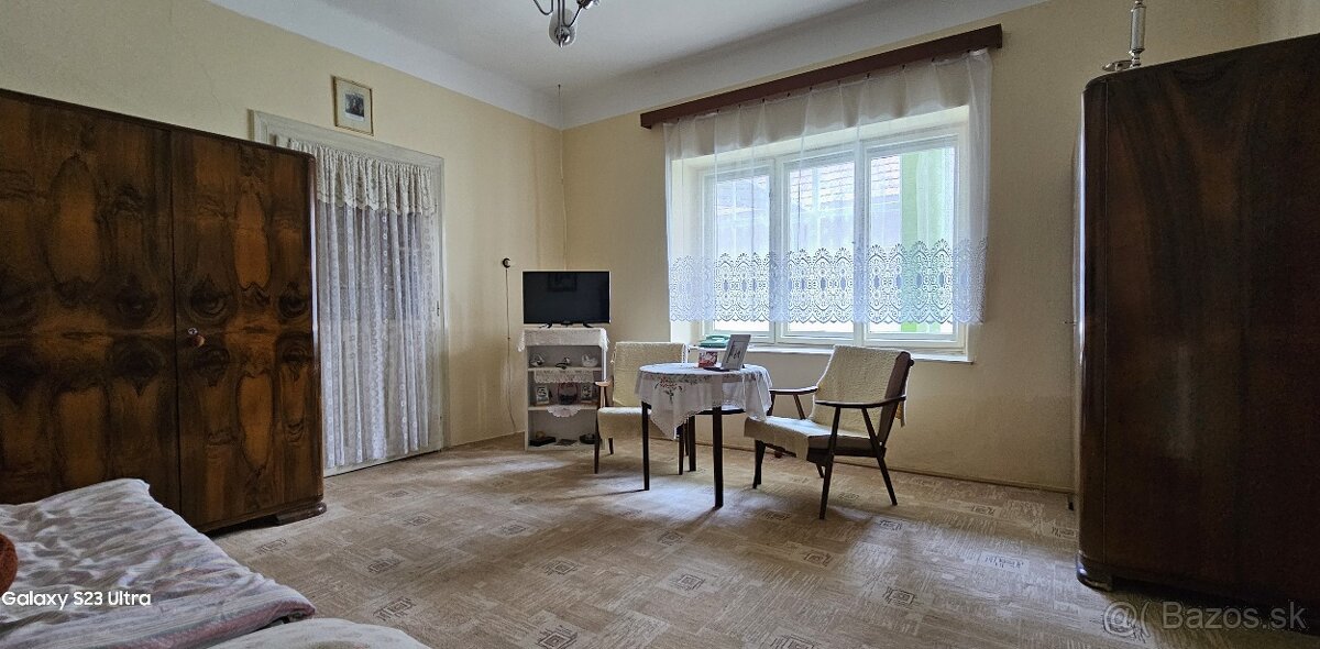 V obci Malé Kosihy päťizbový rodinný dom je na predaj. - 13