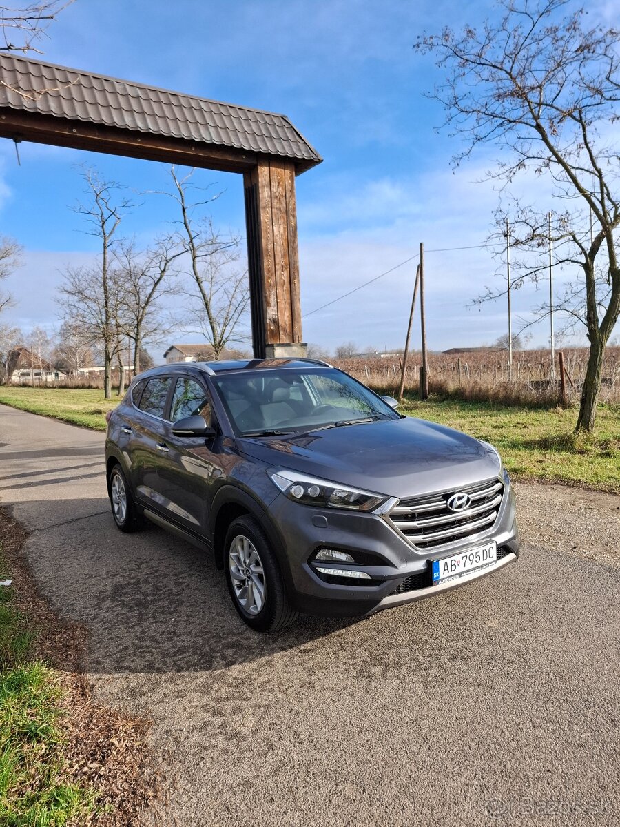 Hyundai Tucson 1.6 Gdi - 98 000km - 13