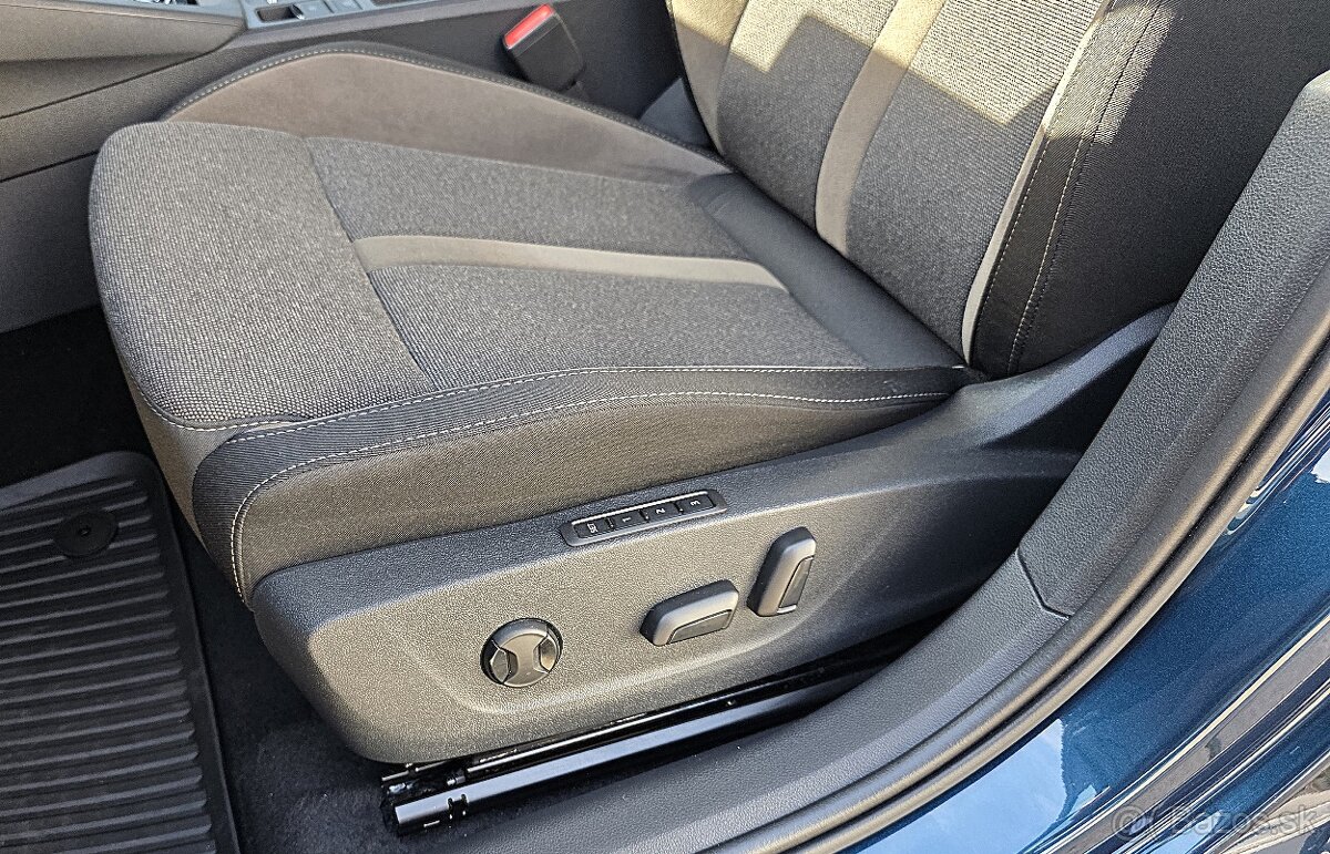 Škoda Octavia Combi Scout 2,0 TDI 4X4 AT/7 - 13