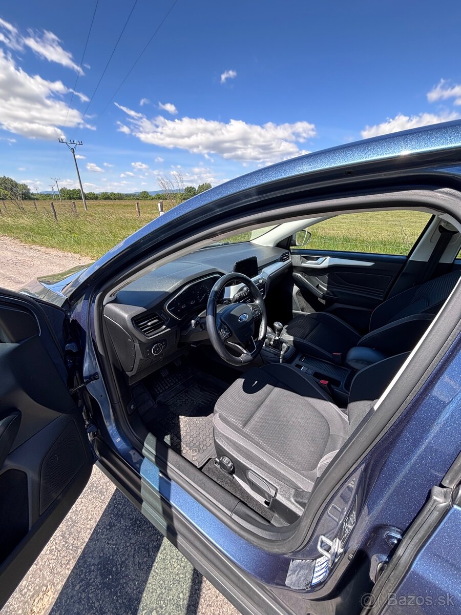 Ford Focus - 13