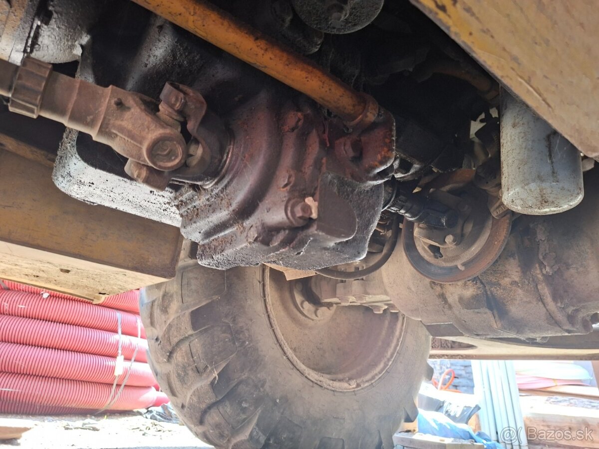 CATERPILLAR 428 C 4X4 - 13