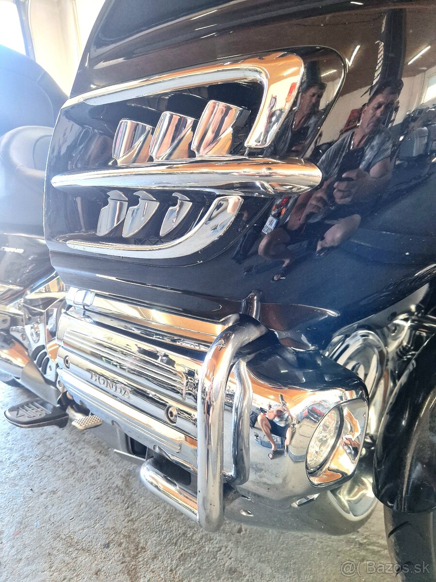 Honda Goldwing GL 1800 - 13
