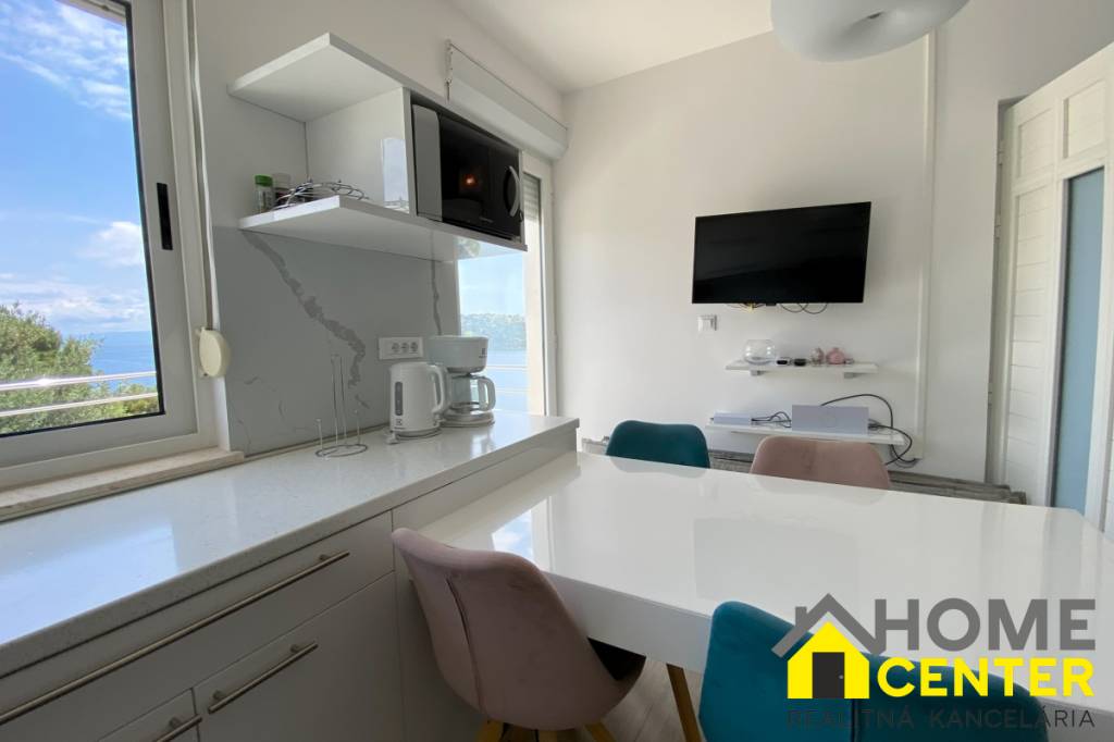 Apartmánová vila /500 m²/ pri mori, Dalmátsko, Marina - 13