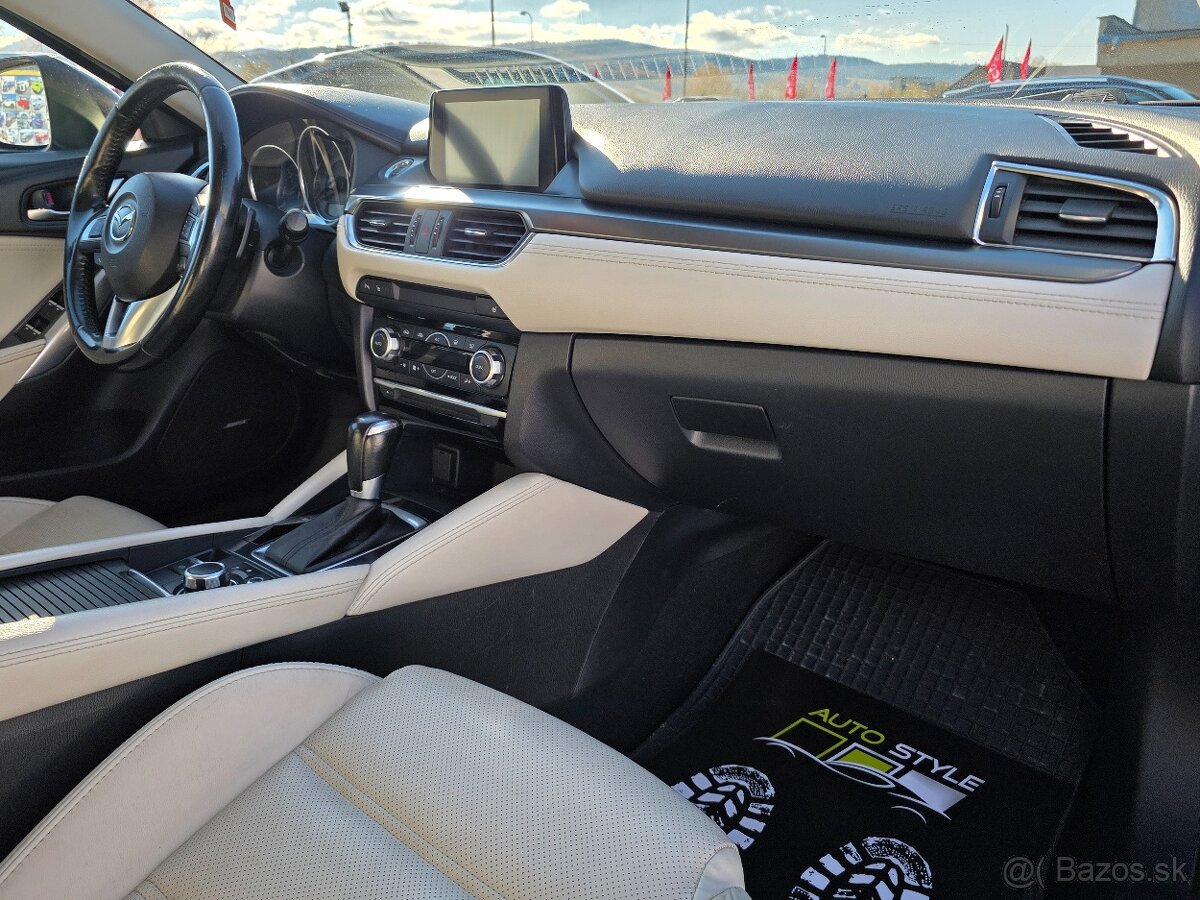 Mazda 6 Combi 2.2 AWD - 13