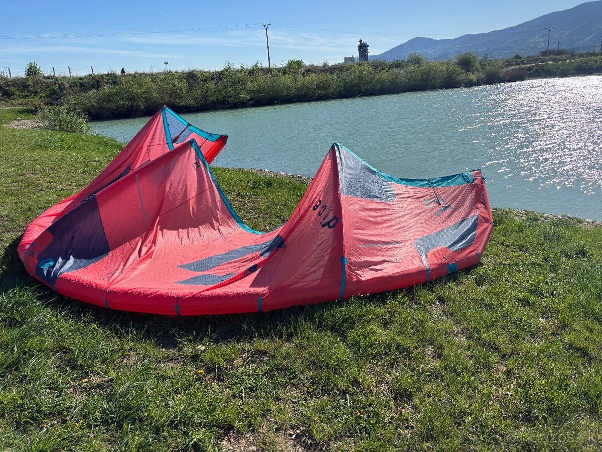 Kite - 13