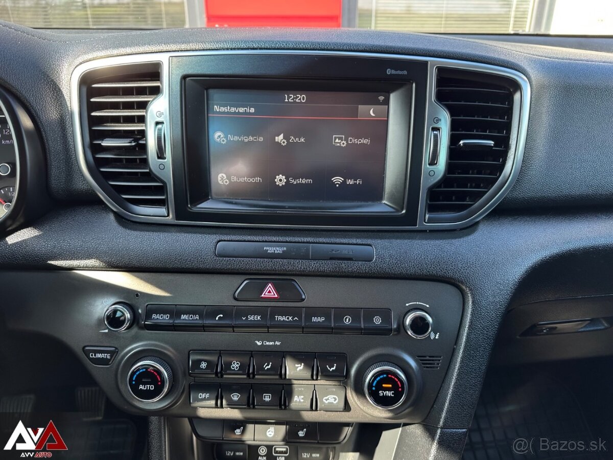 Kia Sportage 1.7 CRDi 2WD Gold, 126 470km, Slovenské vozidlo - 13