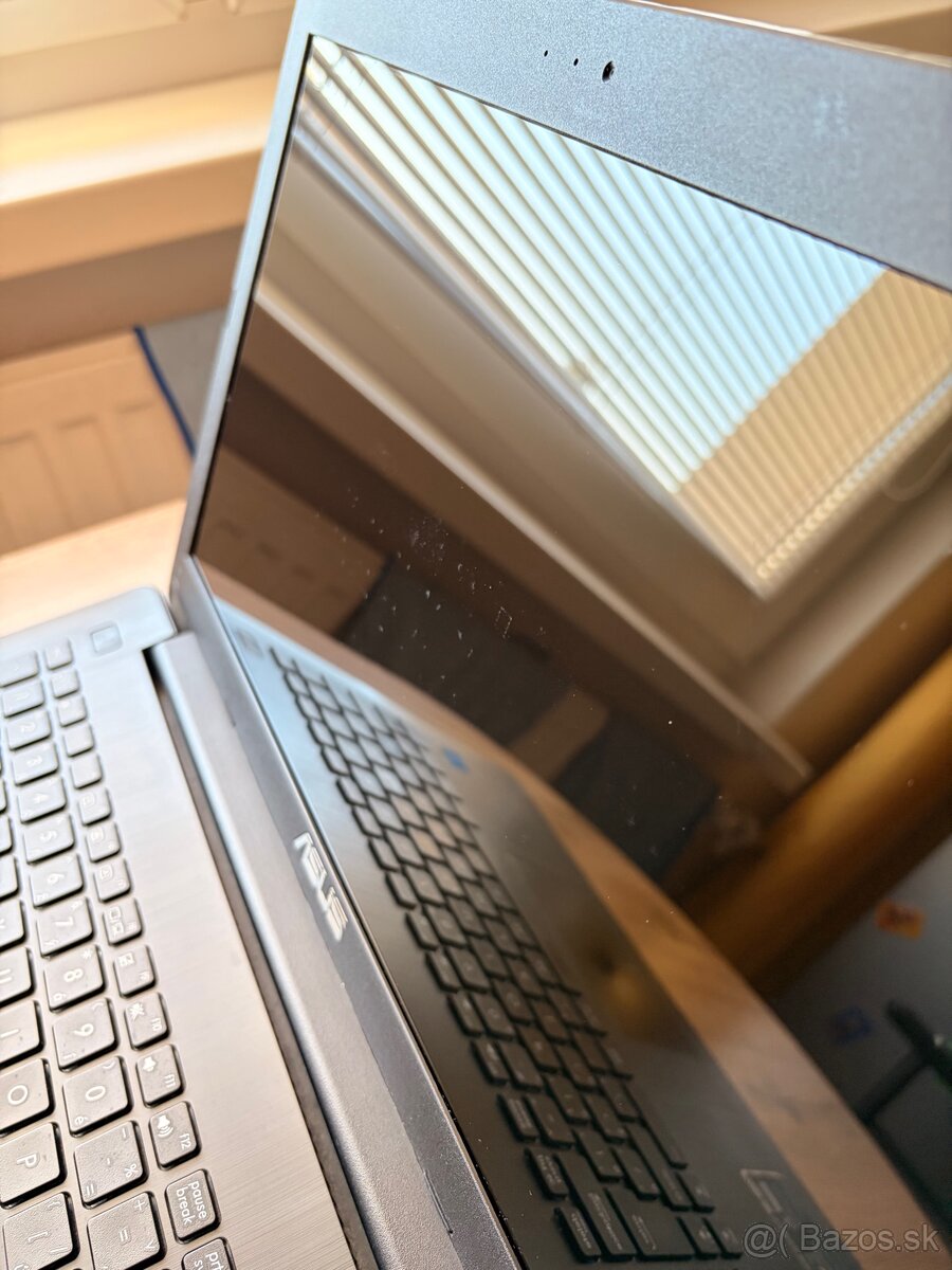 Asus x553m - 13