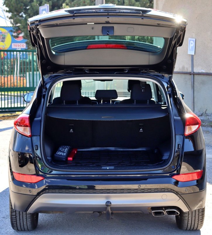 Hyundai Tuscon 2.0 CRDi Premium - 13