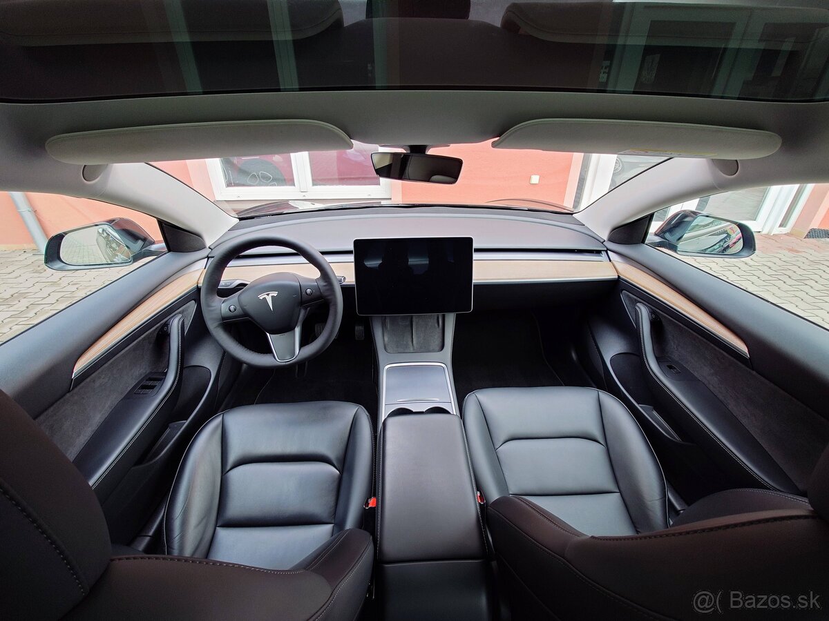 Tesla Model 3 2023 Standard 208 kW RWD - 13