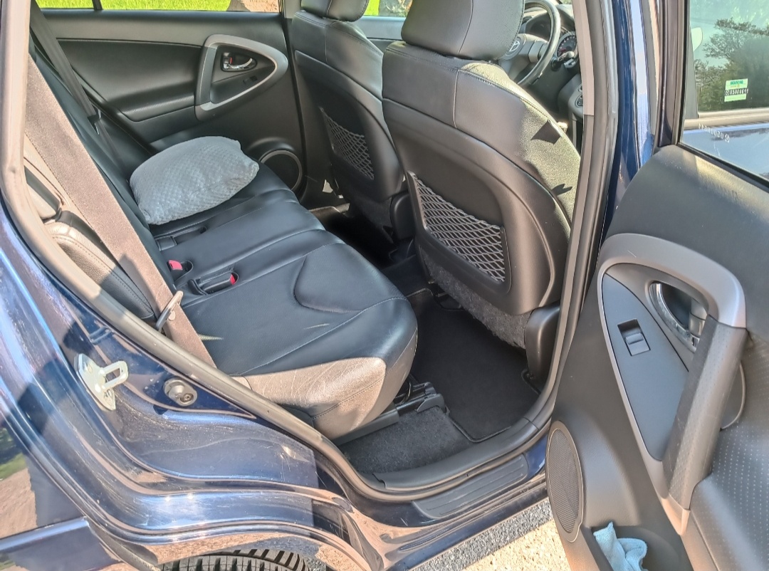 Toyota RAV-4 2,2diesel 4x4 - 13