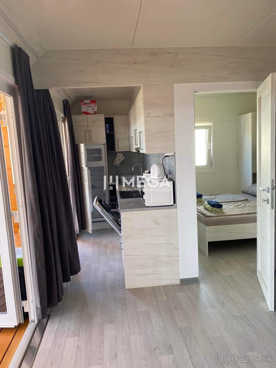 REZERVOVANÉ- Mobilný dom v Chorvátsku - 37 km od ZADARU - po - 13