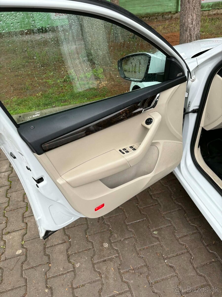 Škoda Octavia Combi III ELEGANCE, 2014, 1.6 TDi, DSG - 13