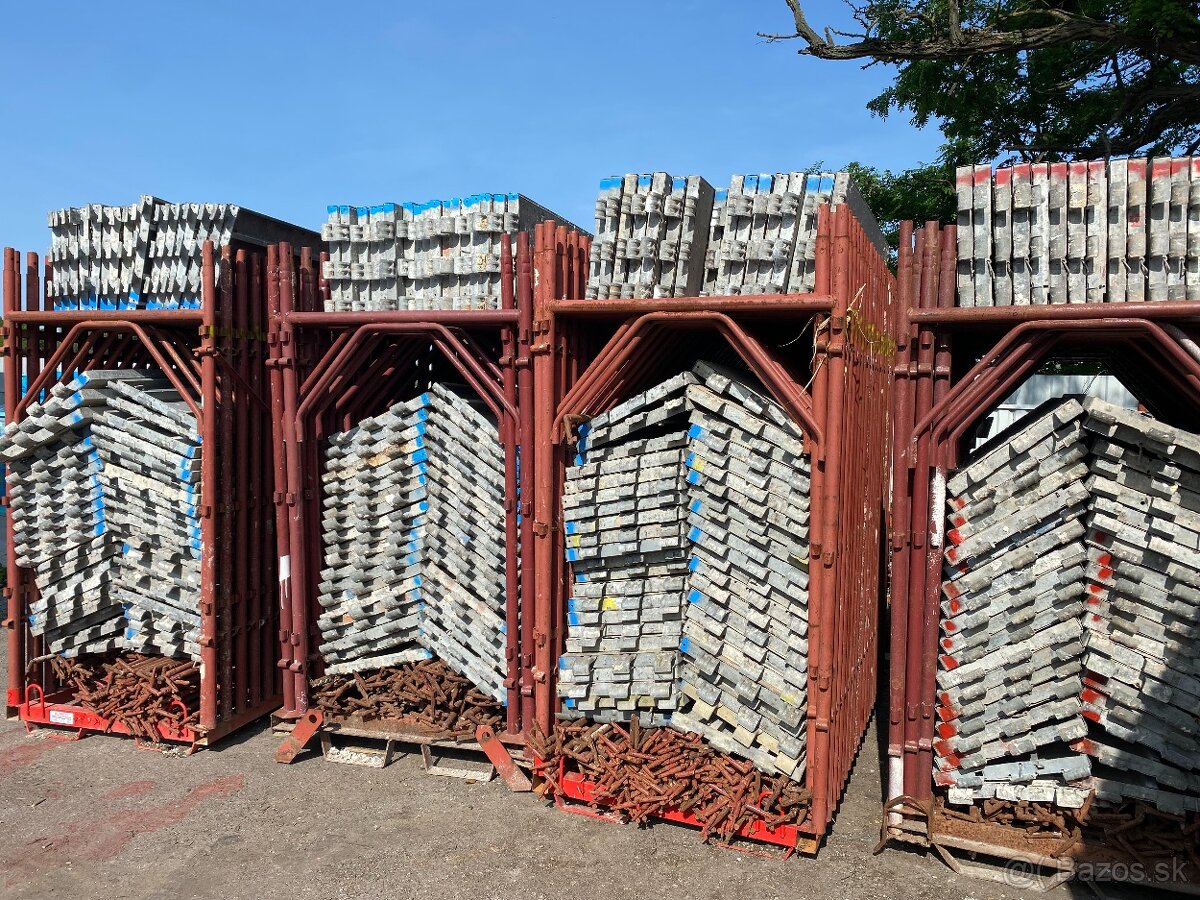 Stavebne lešenie - 13