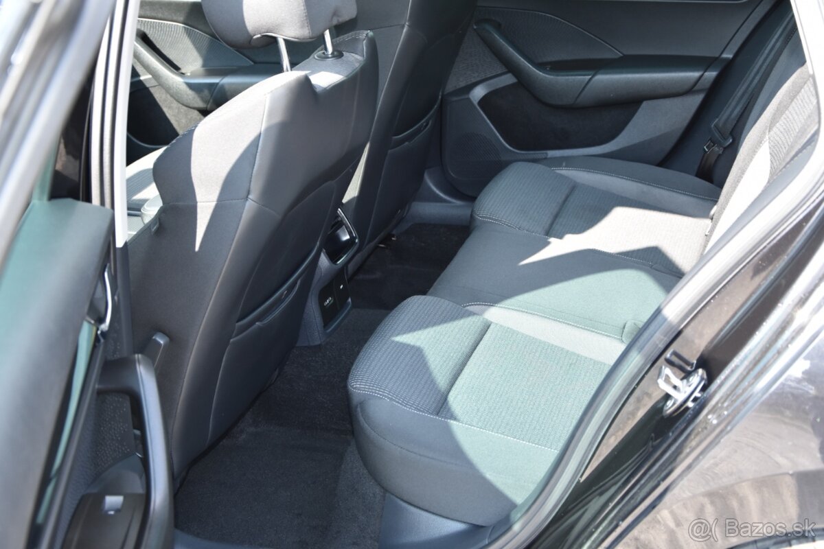 Škoda Octavia Combi 2.0 TDI Ambition DSG - 13