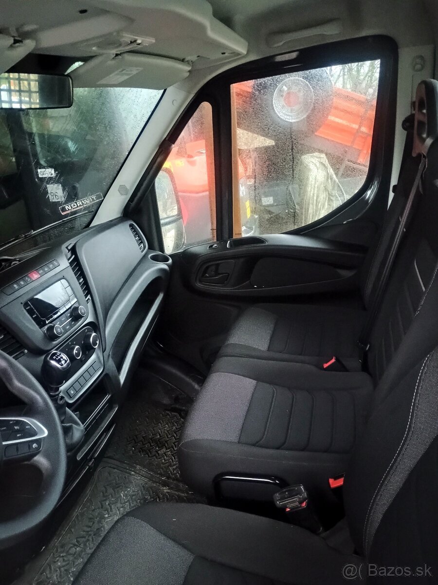 IVECO DAILY 35C18 trojstranný vyklápač - 13