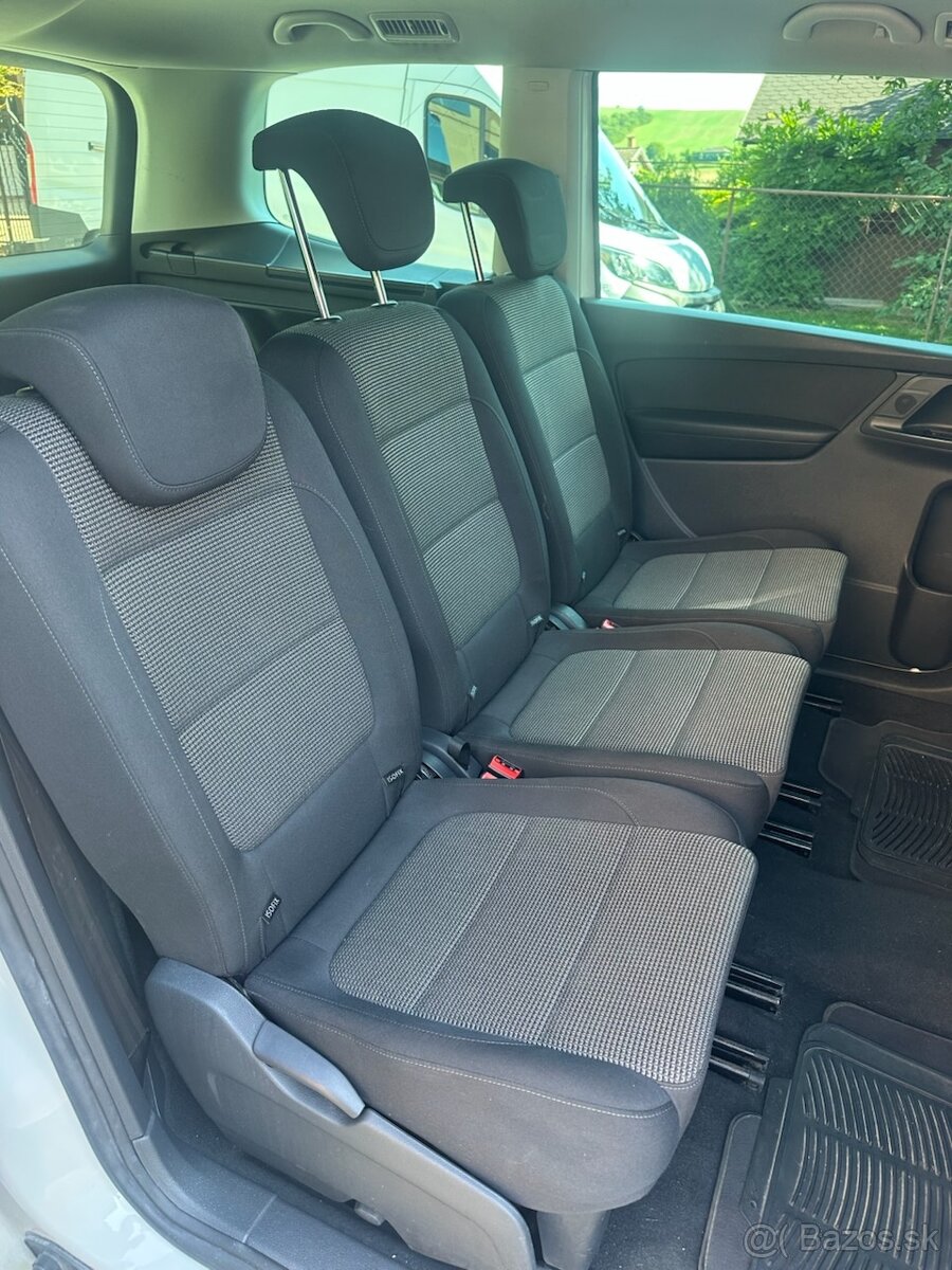 Volkswagen Sharan Exclusive 2.0 CR 103 kW,rok 2013, 195300km - 13