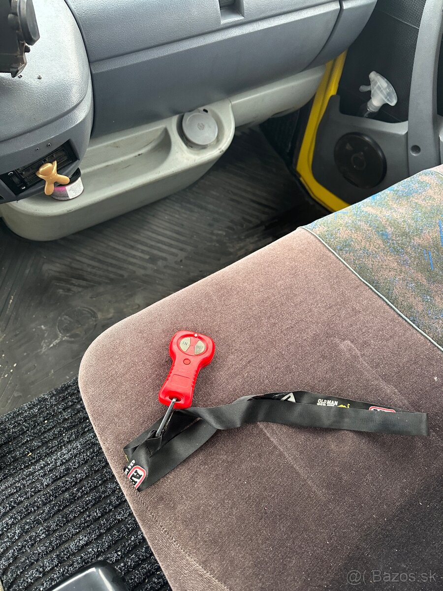 Predám odťahovy špeciál Avia A60 - 13