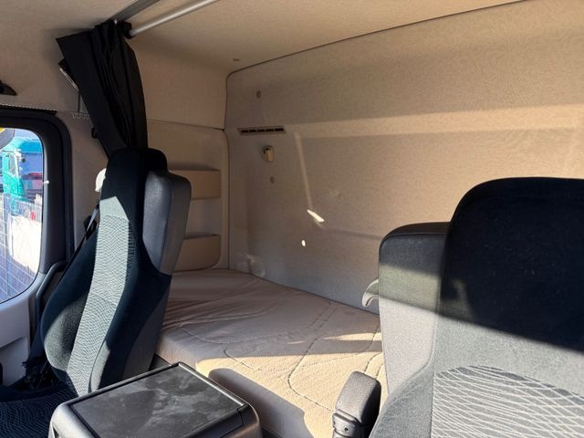 Mercedes-Benz Actros 1840 LS - 13