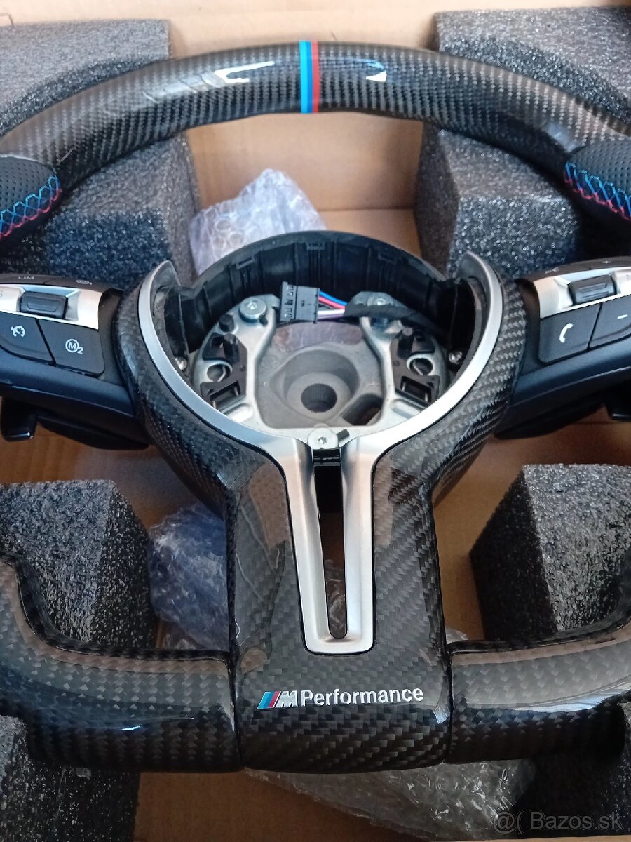 Karbónový volant BMW M Performance - 13