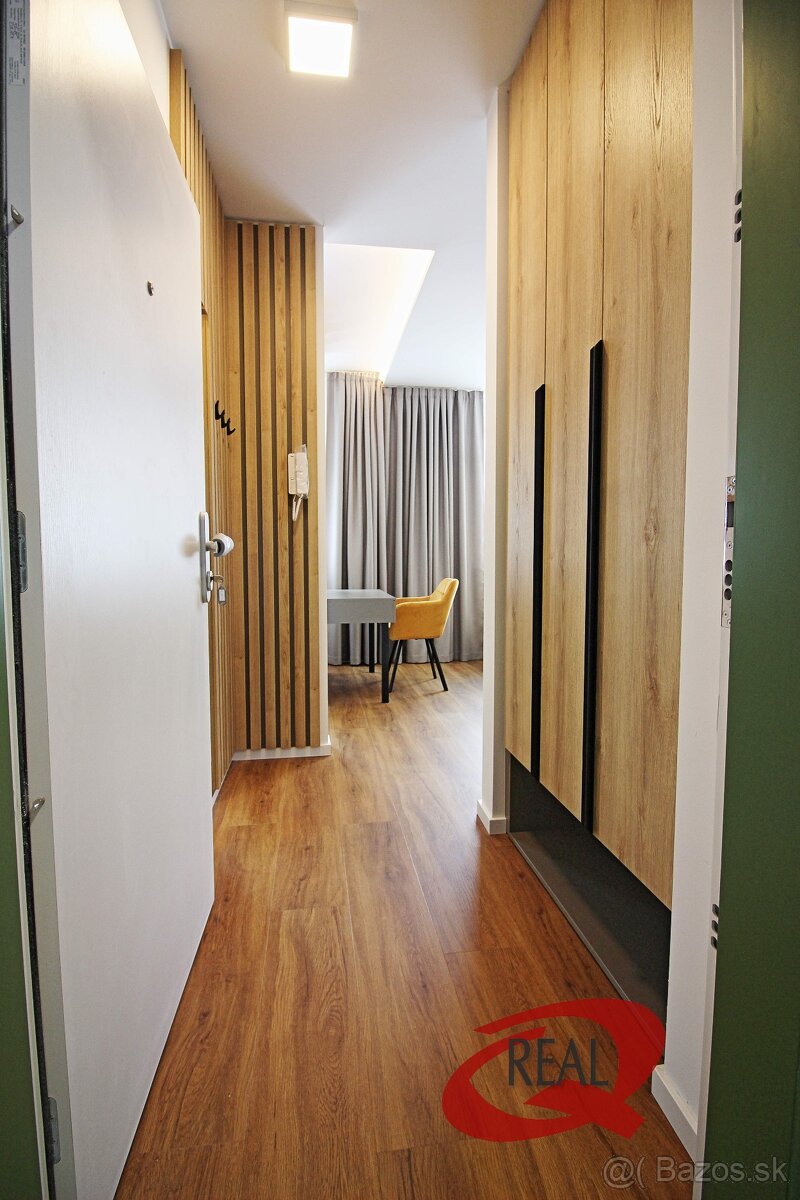 BEZ PROVÍZIE// NADŠTANDARDNE VYBAVENÝ BYT V CENTRE - 13