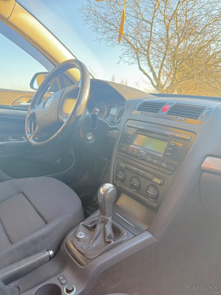 Škoda Octavia 2.0 TDI - 13