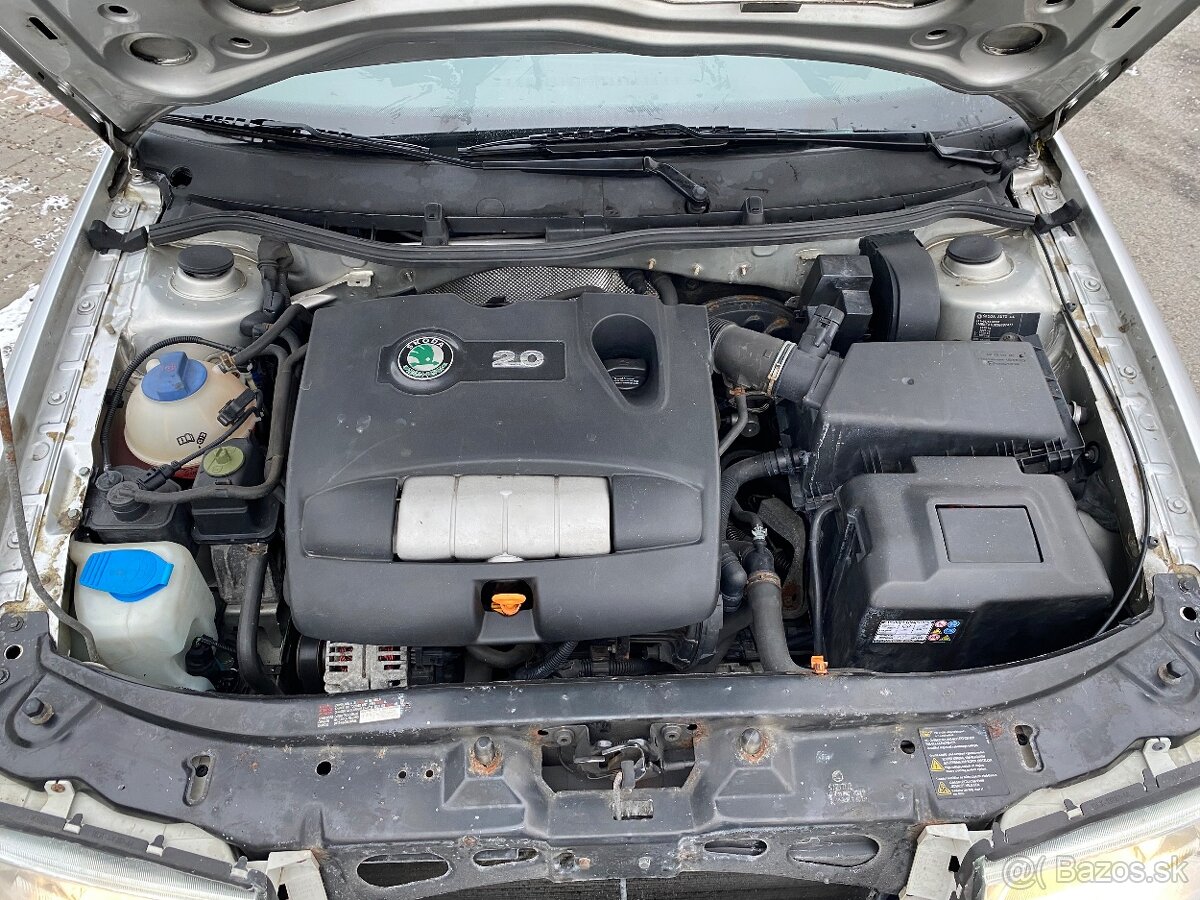 ŠKODA OCTAVIA 1 4X4 2.0 BENZÍN 85KW - 13