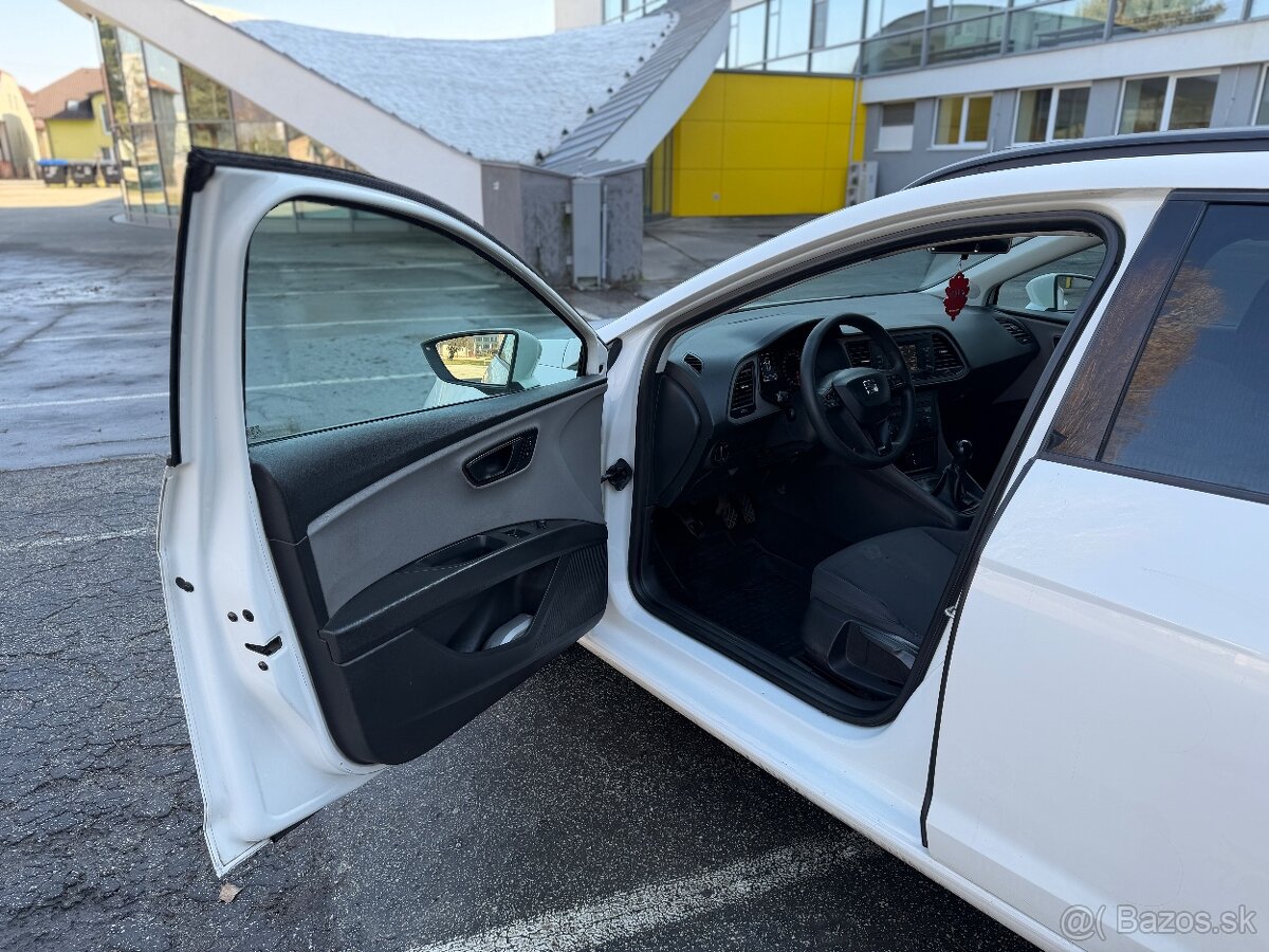 Seat Leon ST 1.6 TDi 9/2018 - 13