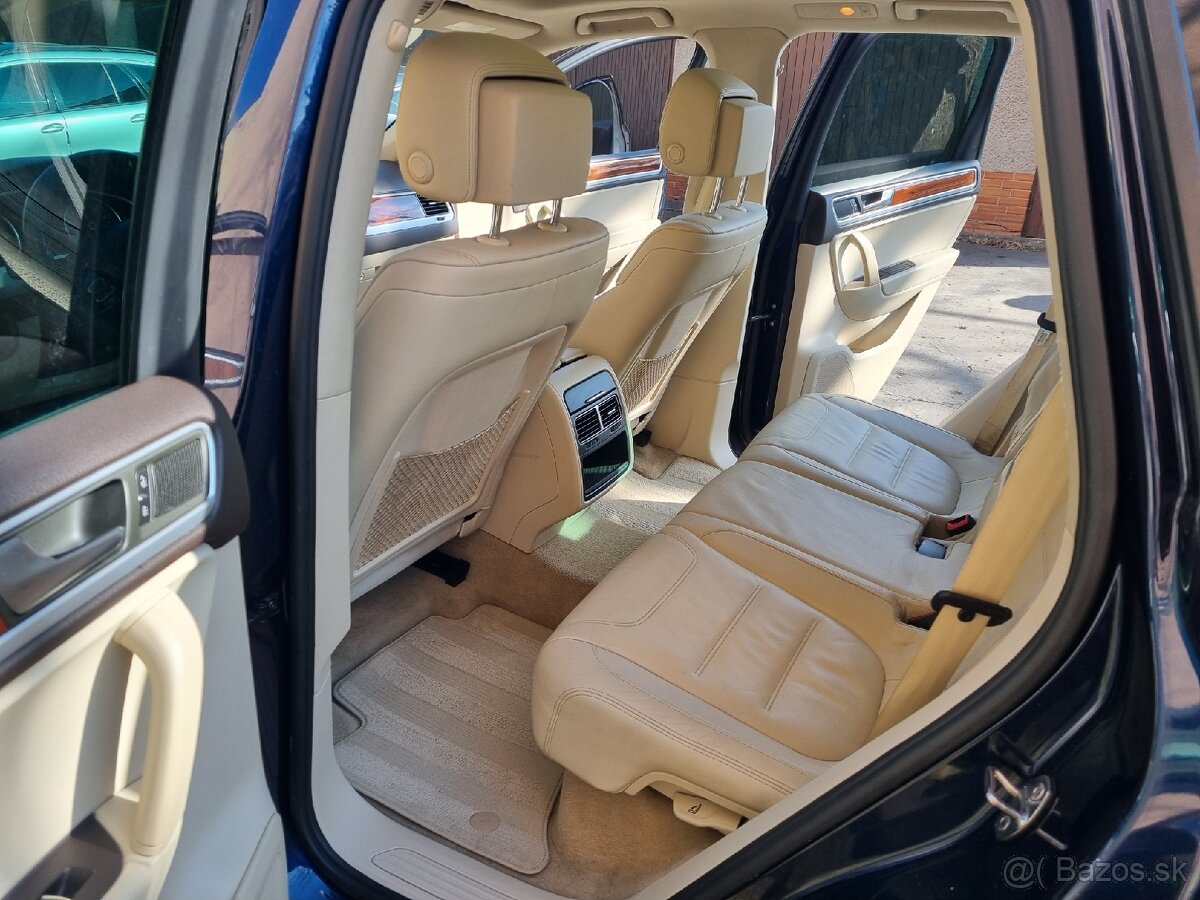 Volkswagen Touareg 3.0Tdi - 13