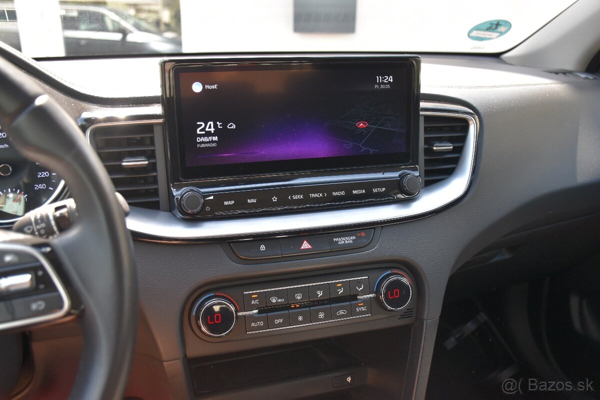 Kia Ceed SW 1.6 CRDi MHEV Gold - Odpočet DPH - 13