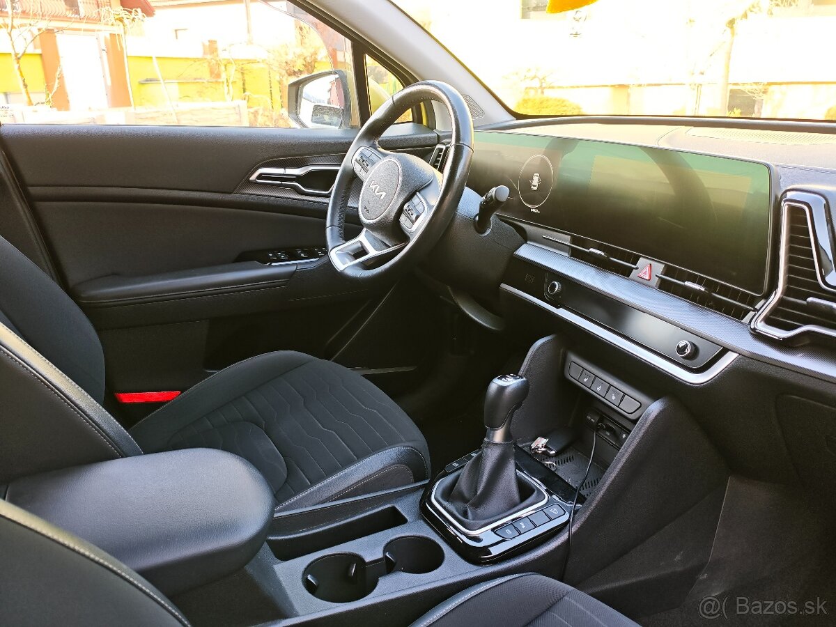 KIA Sportage 1.6 CRDi mHEV Platinum - 13