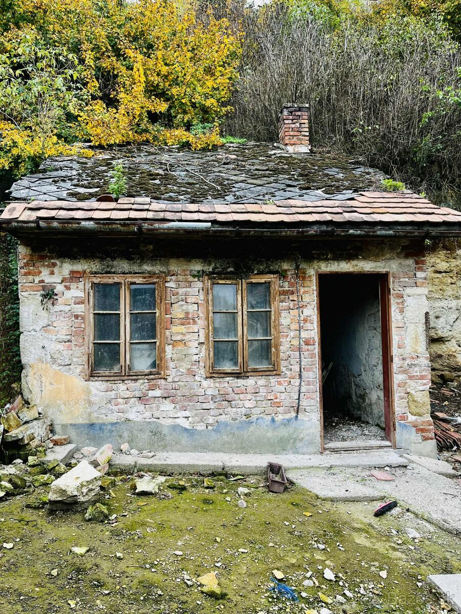 Na predaj RODINNÝ DOM, ZNÍŽENÁ CENASazdice okr. Levice - 13