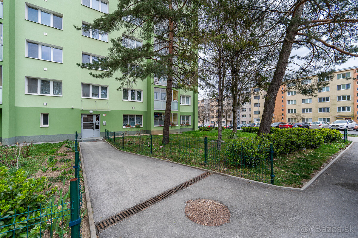 Na predaj 3 izbový byt - Košice, Terasa - 13