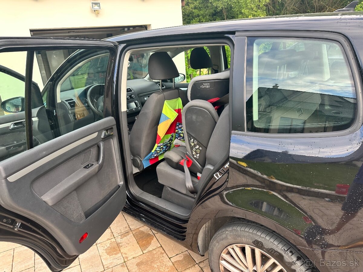 Vw touran 1,6 tdi 77kw - 13