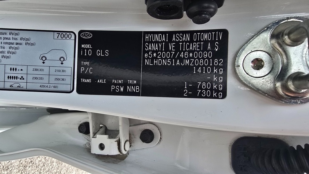 Hyundai i10 1.0 Comfort A/T - 13