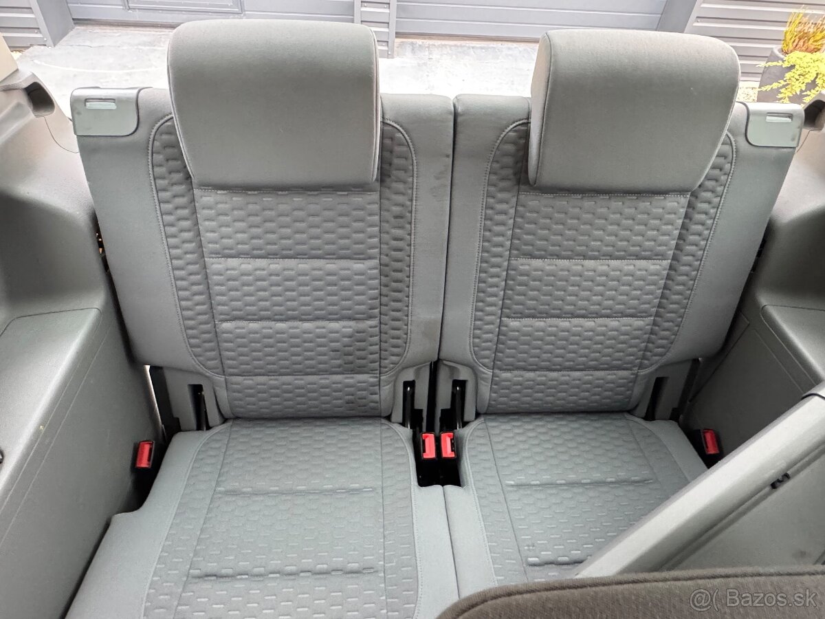 Volkswagen Touran 1.6 Trendline - 13